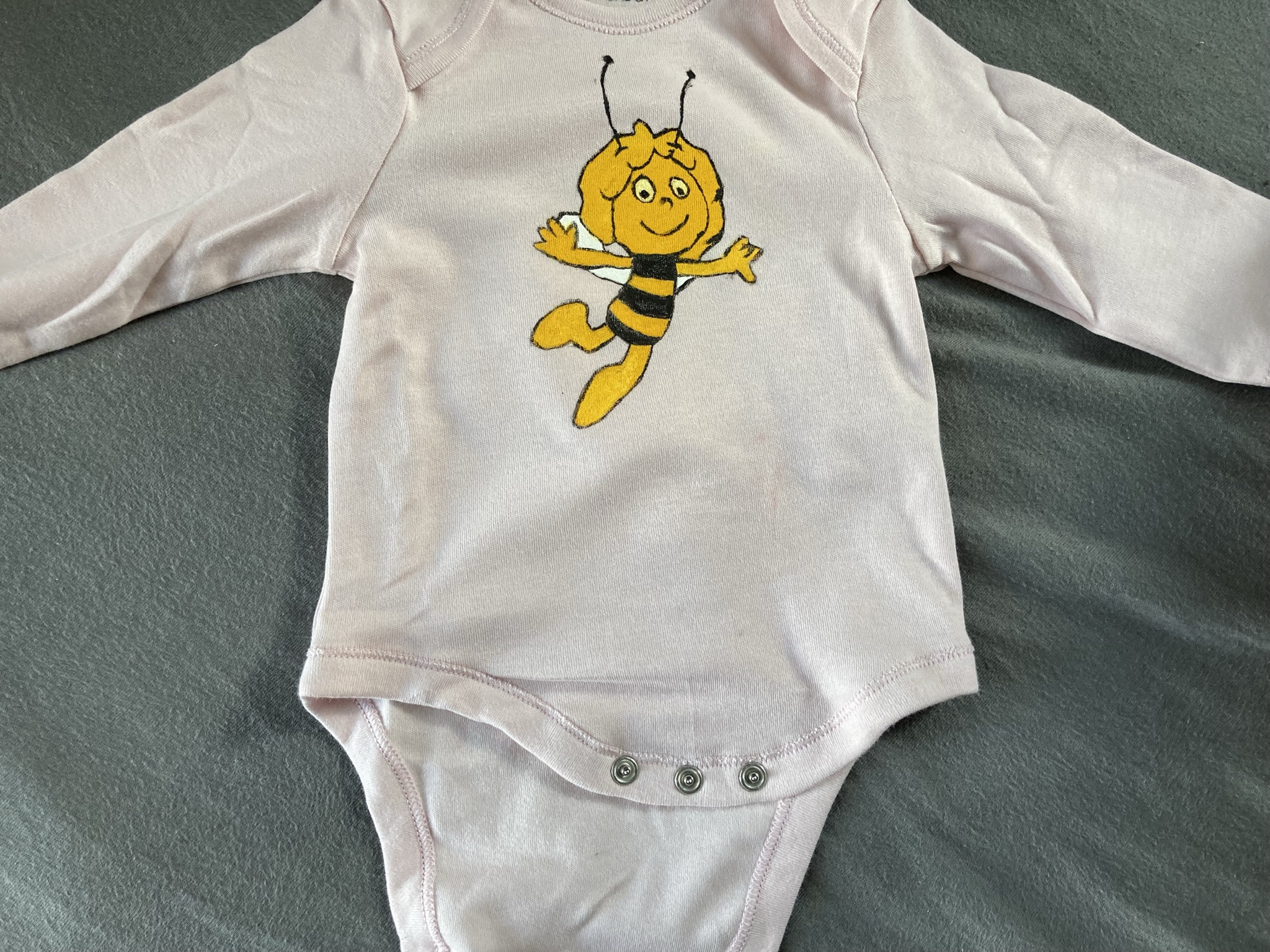 Maja - hand-painted baby bodysuit